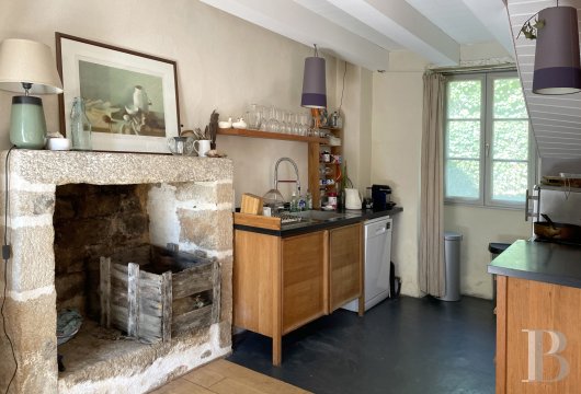character properties France brittany   - 7