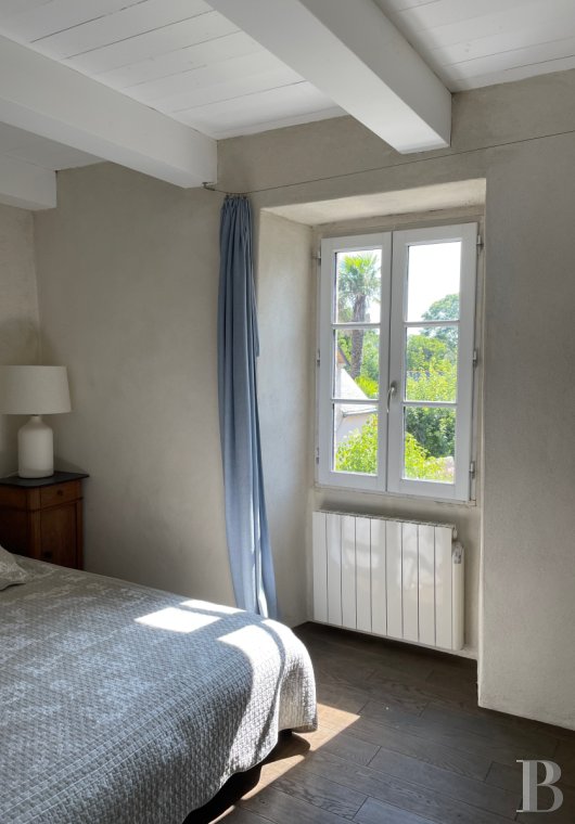 character properties France brittany   - 9