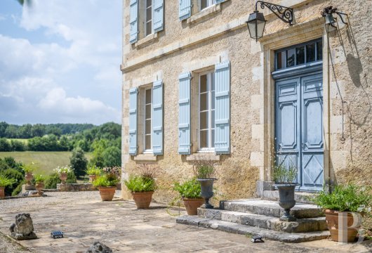 character properties France midi pyrenees   - 4