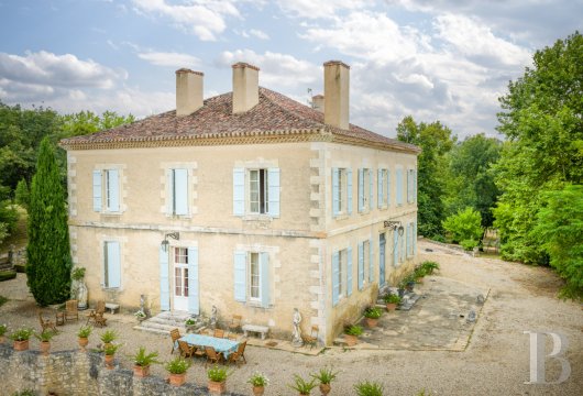 character properties France midi pyrenees   - 2