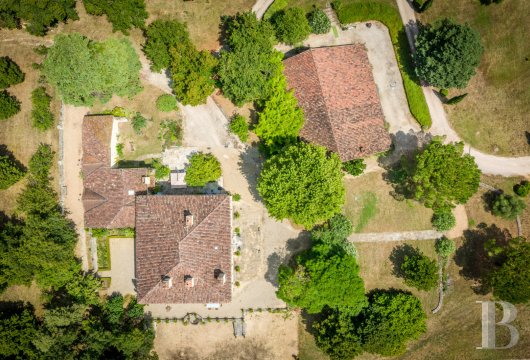character properties France midi pyrenees   - 7