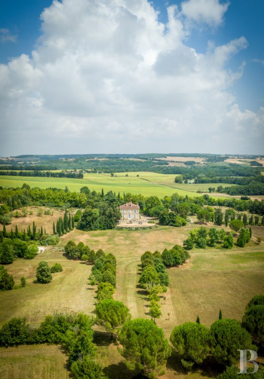 character properties France midi pyrenees   - 22