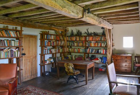 chateaux for sale France auvergne   - 14