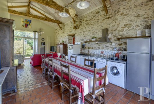 maisons de caractere a vendre pays de loire   - 16