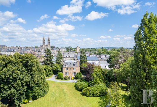 lower-normandy - A restored, 19th-century manor, in the south of the Manche area, at the crossroads of three regions