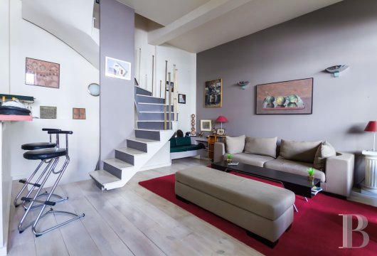 properties in town ile de france   - 2