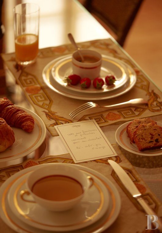 Dans les Côtes-d’Armor, à Saint-Jacut, une maison de village décorée comme un bateau de croisière des années 1940 - photo  n°6