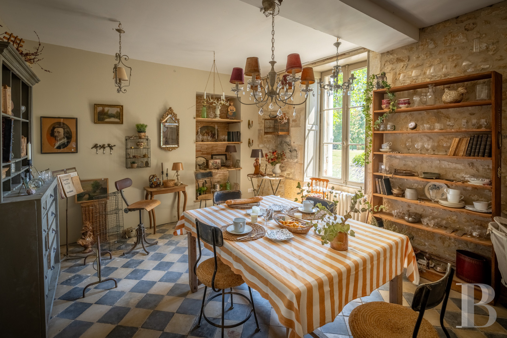 En Charente-Maritime, une demeure du 19e siècle d’inspiration arcachonnaise et son grand parc arboré - photo  n°18