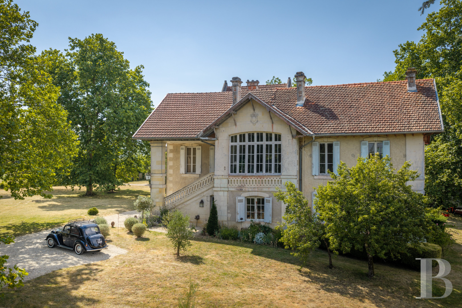 En Charente-Maritime, une demeure du 19e siècle d’inspiration arcachonnaise et son grand parc arboré - photo  n°7