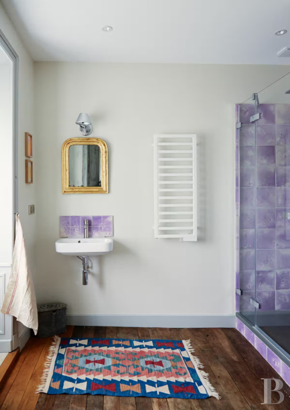 En Côte-d’Or, à l’est de Châtillon-sur-Seine, les dépendances d’un ancien château autour d’une vaste cour - photo  n°16