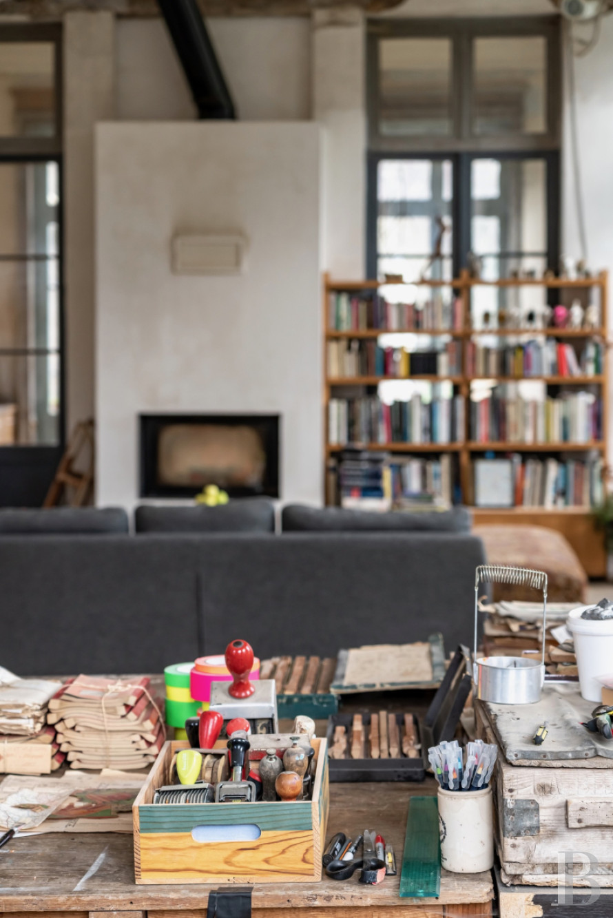 En Côte-d’Or, à l’est de Châtillon-sur-Seine, les dépendances d’un ancien château autour d’une vaste cour - photo  n°8