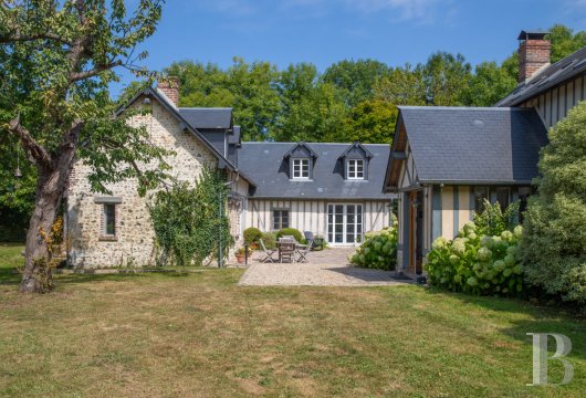 lower-normandy - Two typically Norman houses with a 7,000m² garden, nestled near beaches  and the River Seine estuary in France’s Calvados department in Normandy