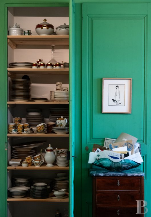 Dans le canton de Vaud, non loin des rives du lac de Neuchâtel, un château des 17e et 18e siècles rénové dans son état d’origine - photo  n°13