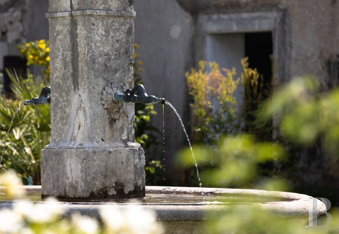 Dans le canton de Vaud, non loin des rives du lac de Neuchâtel, un château des 17e et 18e siècles rénové dans son état d’origine - photo  n°6