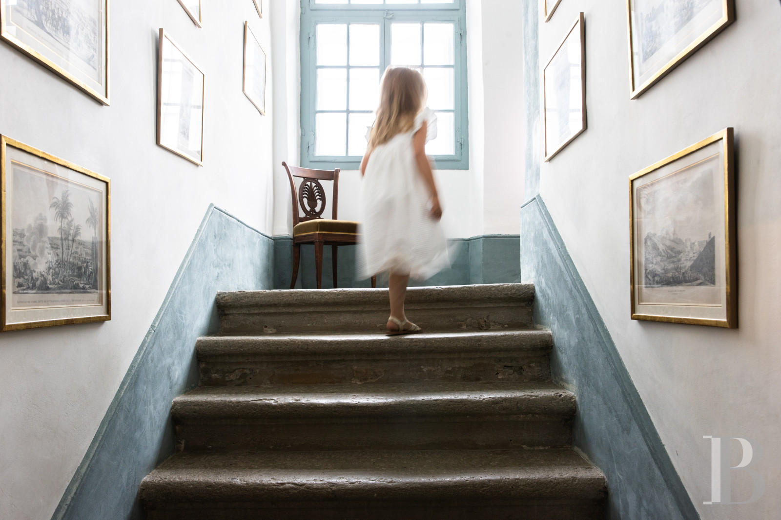 Dans le canton de Vaud, non loin des rives du lac de Neuchâtel, un château des 17e et 18e siècles rénové dans son état d’origine - photo  n°8
