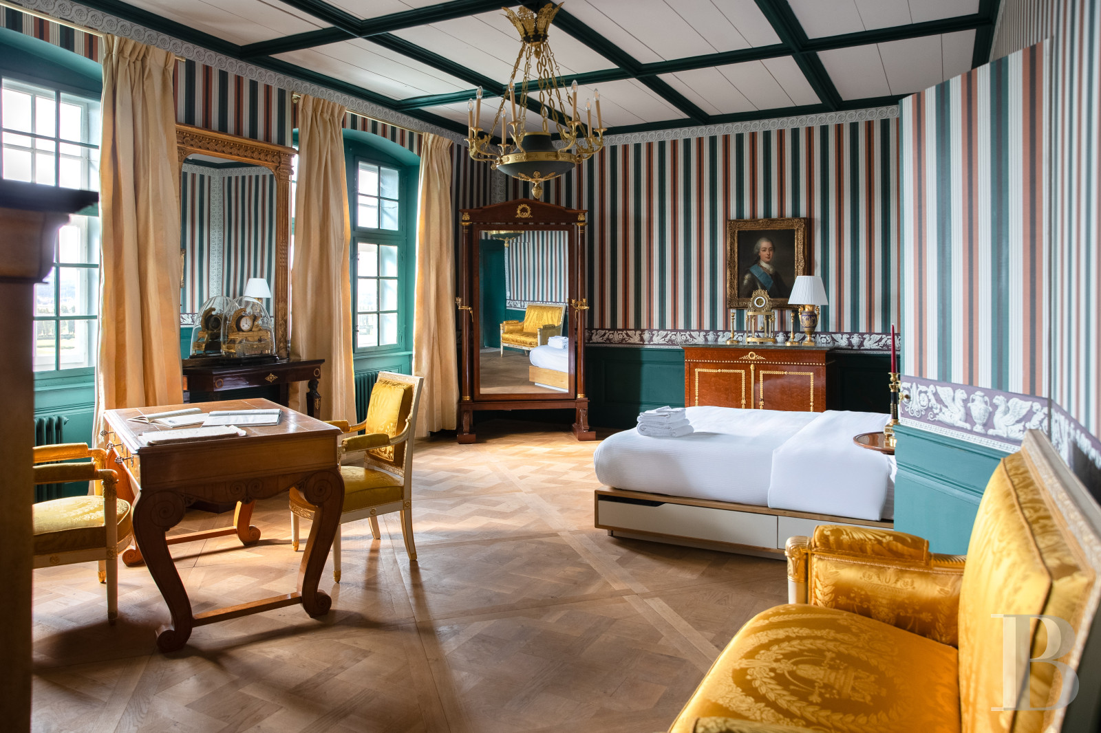 Dans le canton de Vaud, non loin des rives du lac de Neuchâtel, un château des 17e et 18e siècles rénové dans son état d’origine - photo  n°20