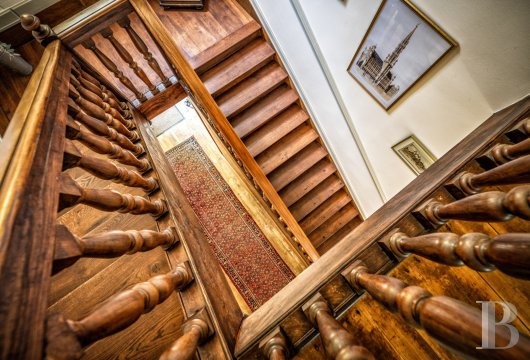 character properties France midi pyrenees   - 16