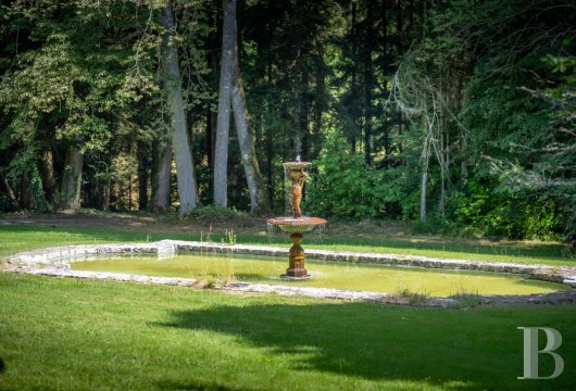 character properties France midi pyrenees   - 25