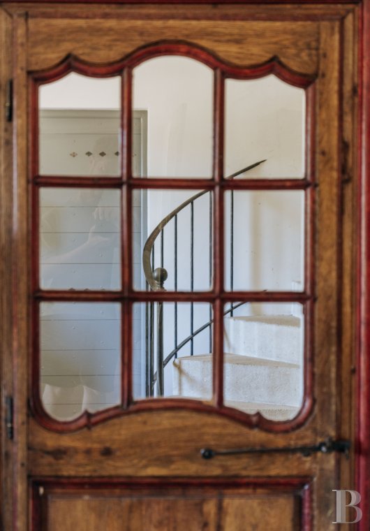 A Provencal farmhouse renovated in keeping with the traditional way of life, not far from Carpentras, in the Vaucluse - photo  n°21