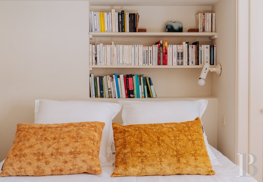 A Provencal farmhouse renovated in keeping with the traditional way of life, not far from Carpentras, in the Vaucluse - photo  n°31