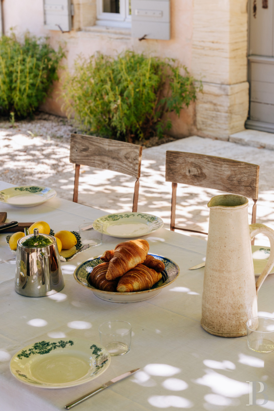 A Provencal farmhouse renovated in keeping with the traditional way of life, not far from Carpentras, in the Vaucluse - photo  n°37