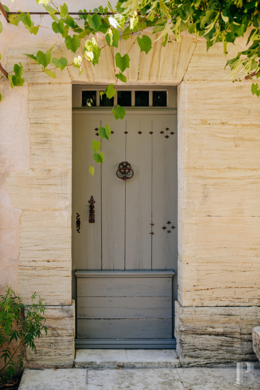 A Provencal farmhouse renovated in keeping with the traditional way of life, not far from Carpentras, in the Vaucluse - photo  n°42
