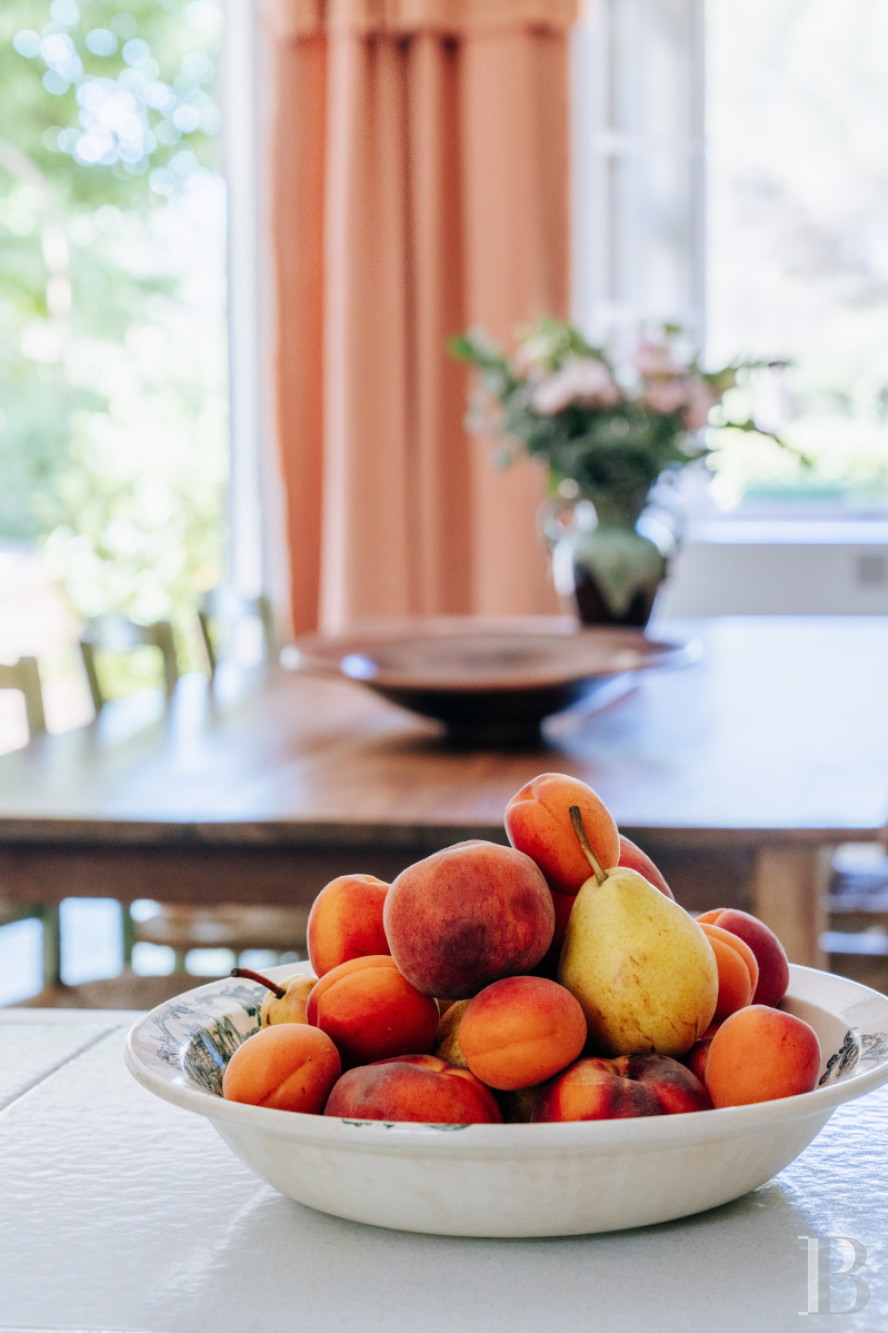 A Provencal farmhouse renovated in keeping with the traditional way of life, not far from Carpentras, in the Vaucluse - photo  n°16