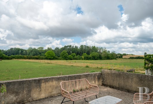 moulins a vendre bourgogne   - 24