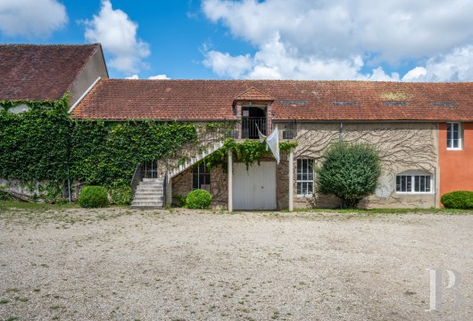 moulins a vendre bourgogne   - 25