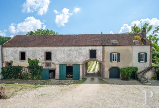 moulins a vendre bourgogne   - 23