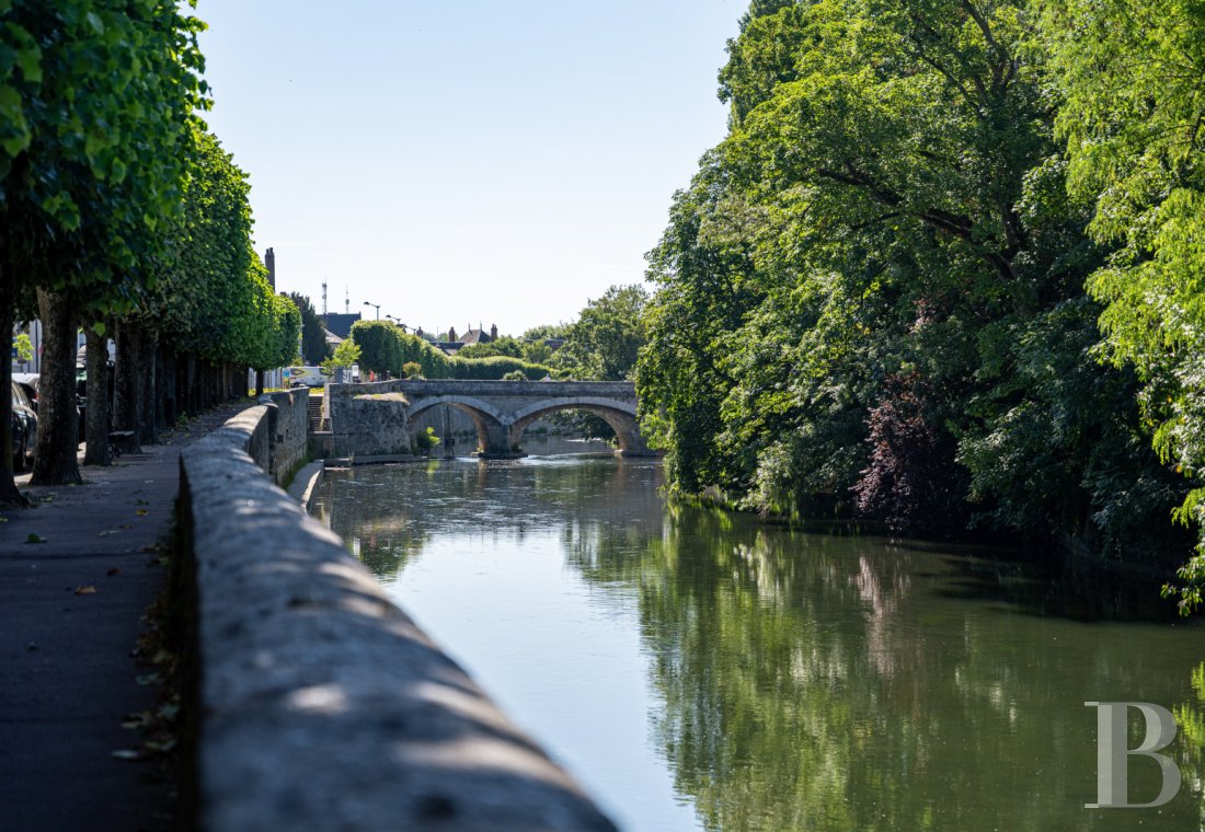 À Vendôme, en Loir-et-Cher, séjourner dans une villa néo-gothique et son jardin plein de fraîcheur - photo  n°39