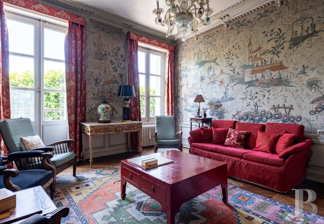 À Vendôme, en Loir-et-Cher, séjourner dans une villa néo-gothique et son jardin plein de fraîcheur - photo  n°11
