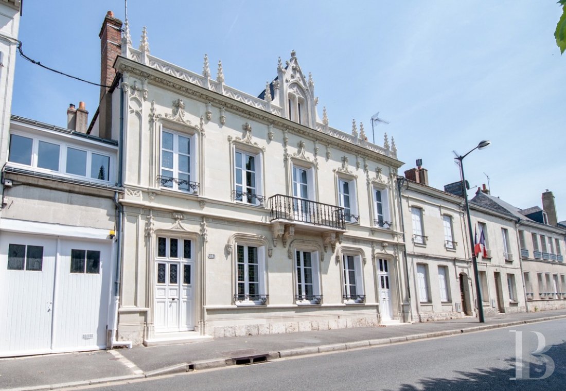 À Vendôme, en Loir-et-Cher, séjourner dans une villa néo-gothique et son jardin plein de fraîcheur - photo  n°35