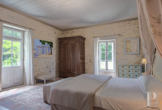 character properties France poitou charentes   - 9