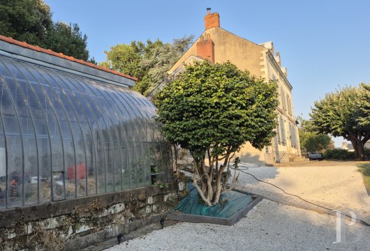 character properties France pays de loire   - 17
