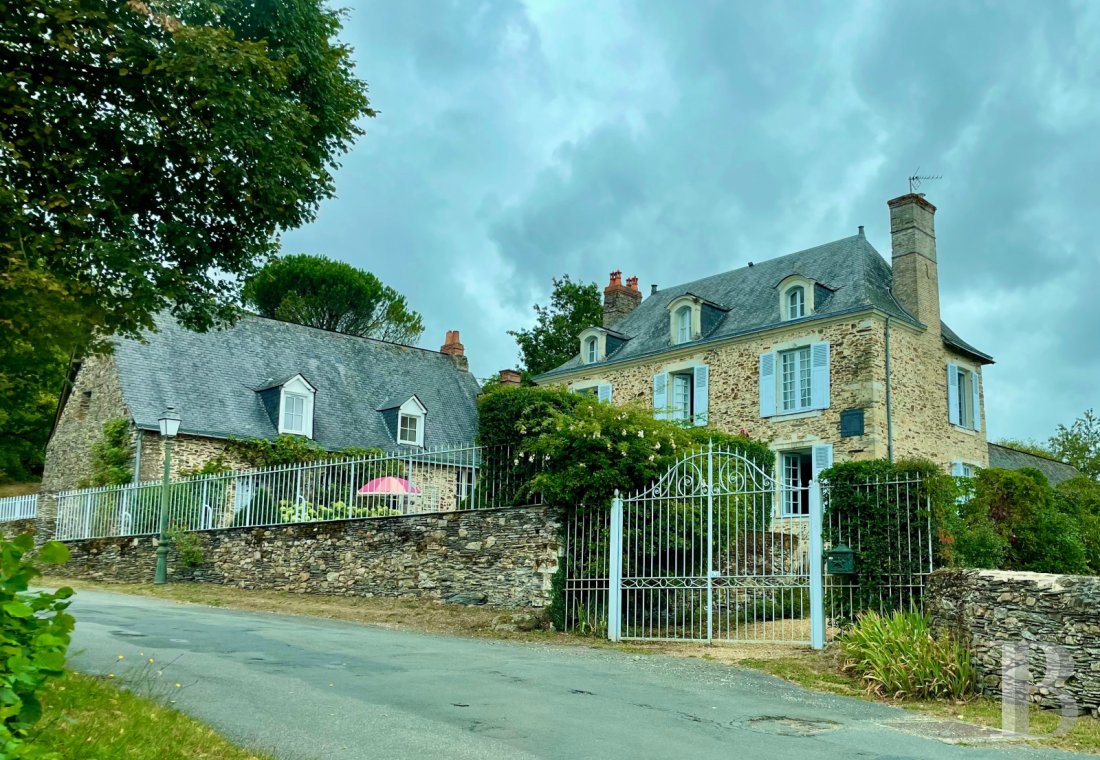 character properties France pays de loire   - 1