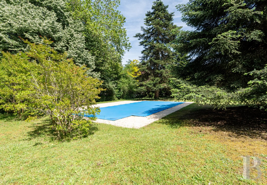 Dans le Loir-et-Cher, non loin de Chenonceau, un ancien relais de chasse du 18e siècle entouré d’un grand parc - photo  n°3
