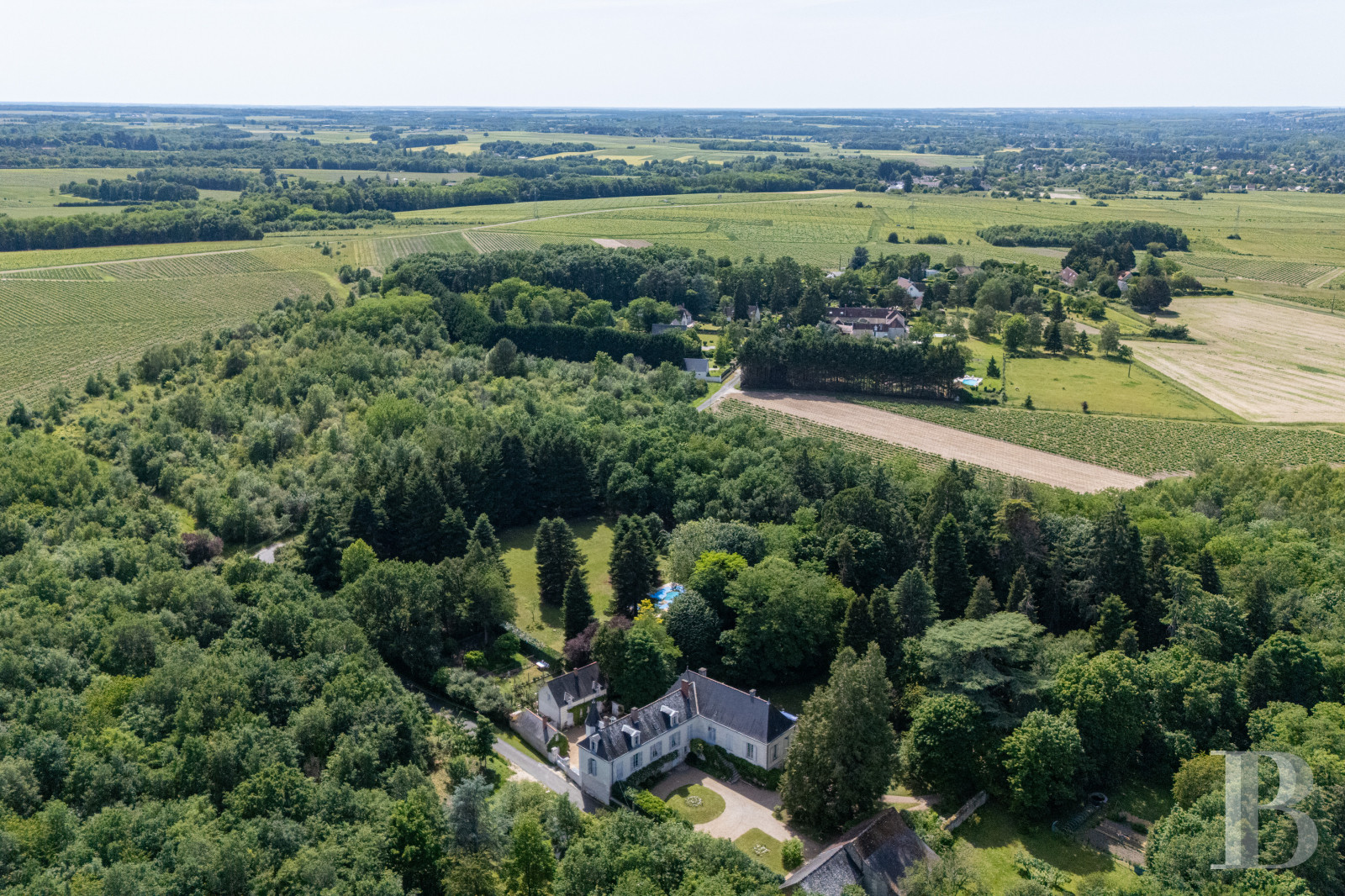 Dans le Loir-et-Cher, non loin de Chenonceau, un ancien relais de chasse du 18e siècle entouré d’un grand parc - photo  n°29