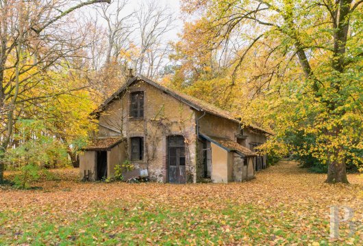 character properties France ile de france   - 17