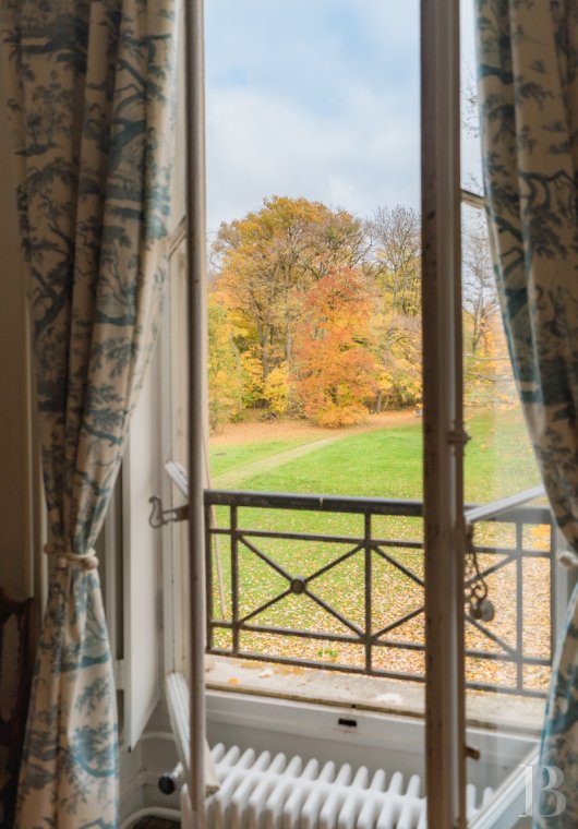 character properties France ile de france   - 14