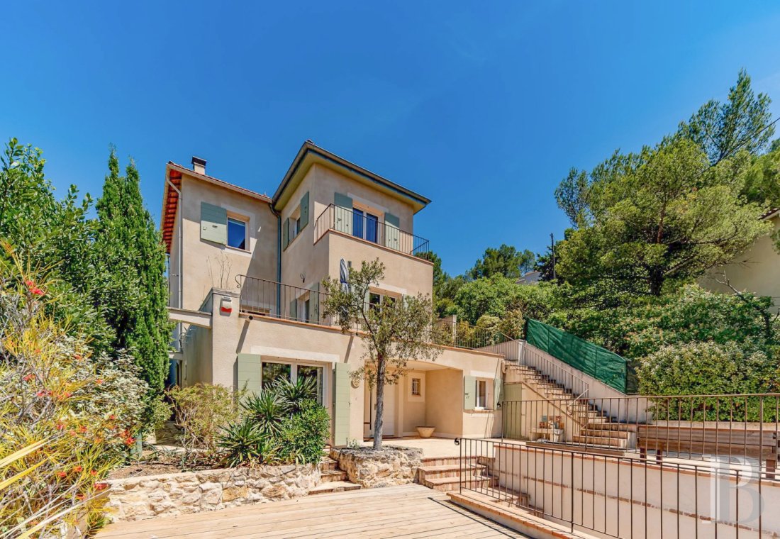 properties in town provence cote dazur   - 1