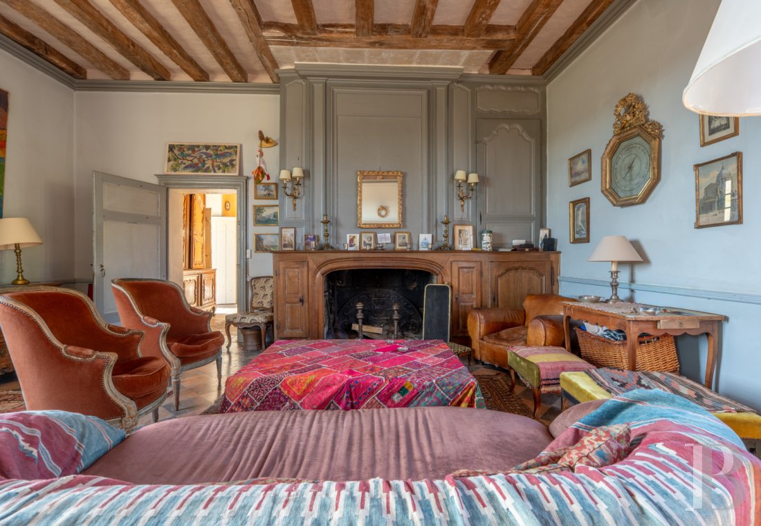 En Indre-et-Loire, à l’ouest de Tours, un manoir de campagne élevé sur quatre siècles (15e-18e) - photo  n°6