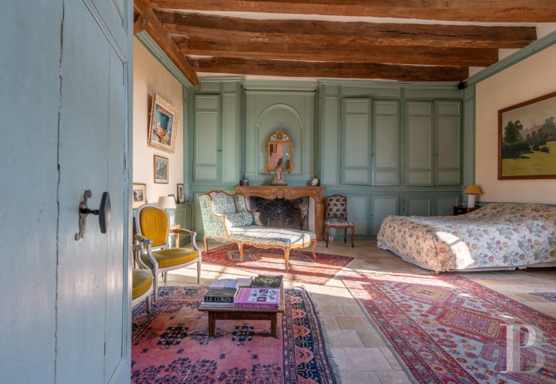 En Indre-et-Loire, à l’ouest de Tours, un manoir de campagne élevé sur quatre siècles (15e-18e) - photo  n°17