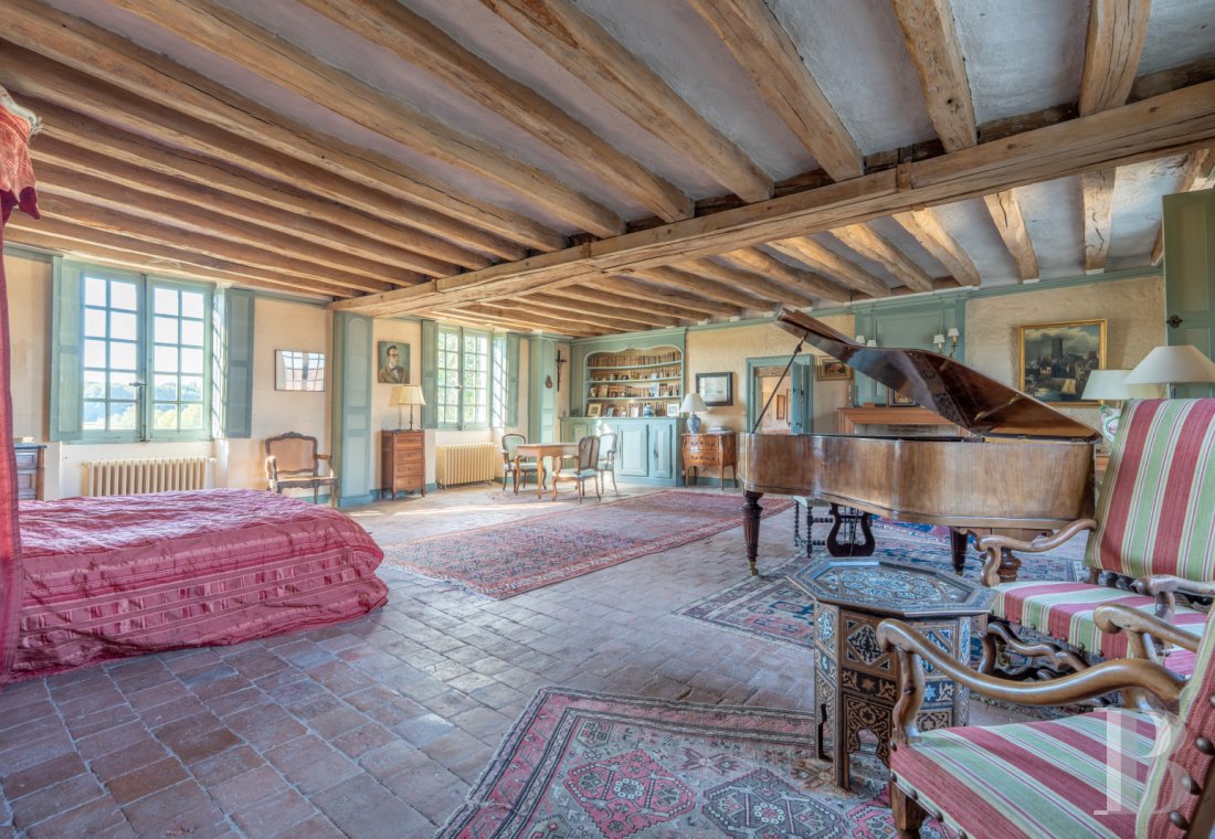 En Indre-et-Loire, à l’ouest de Tours, un manoir de campagne élevé sur quatre siècles (15e-18e) - photo  n°31