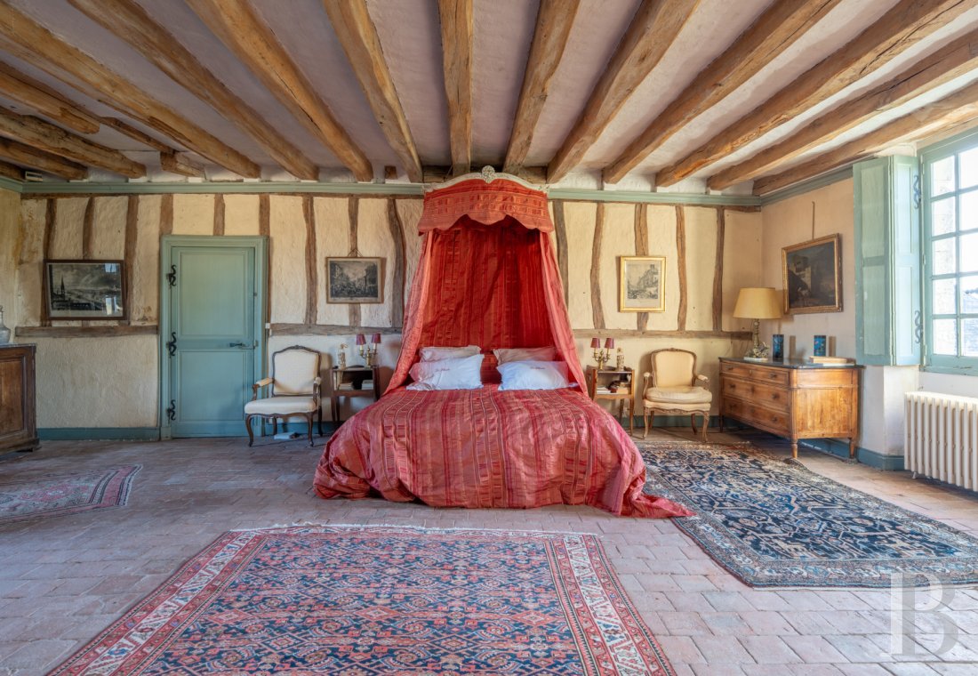 En Indre-et-Loire, à l’ouest de Tours, un manoir de campagne élevé sur quatre siècles (15e-18e) - photo  n°32