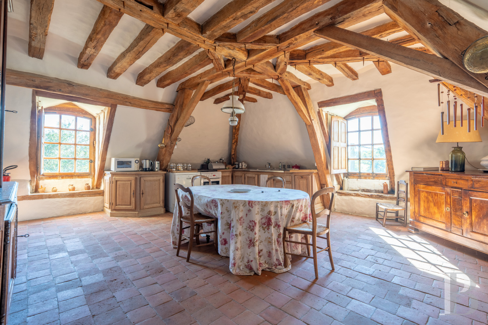 En Indre-et-Loire, à l’ouest de Tours, un manoir de campagne élevé sur quatre siècles (15e-18e) - photo  n°28