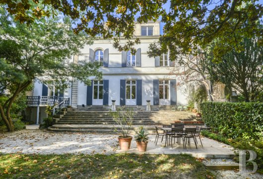 pays-de-loire - Dans un quartier paisible de Nantes, un hôtel particulier du 19e s. confortable et rénové