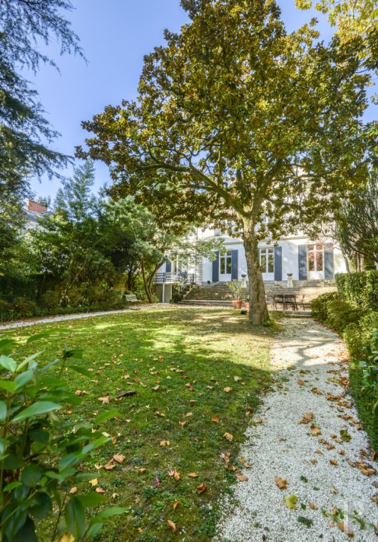 mansion houses for sale France pays de loire   - 18
