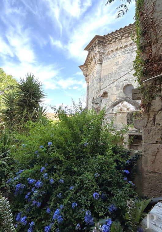 edifices religieux a vendre languedoc roussillon   - 14