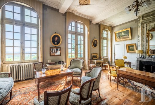 character properties France aquitaine   - 7
